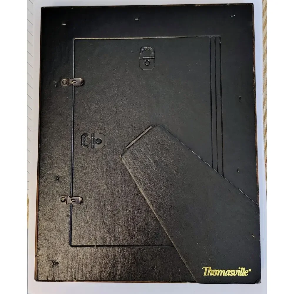 THOMASVILLE DECOR -  SOLID WOOD FRAME - 5 x 7